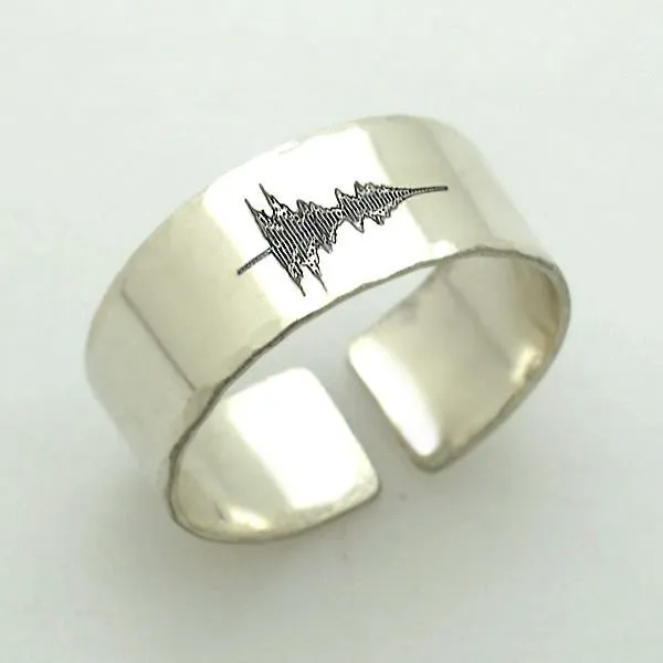 Engraved Soundwave Ring - Gift For Her or Him