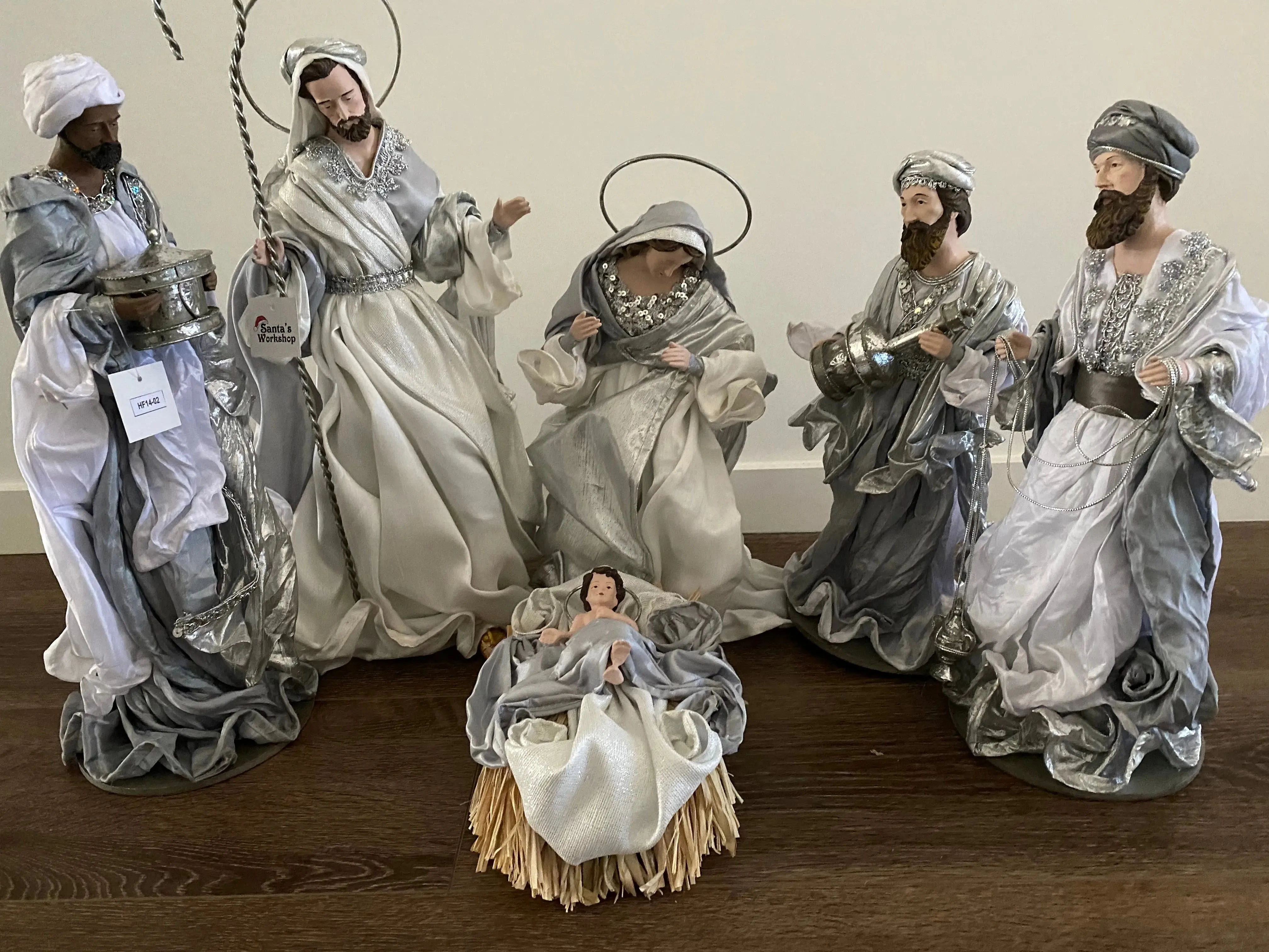 Silver white Christmas Nativity with manger  -35-50cm